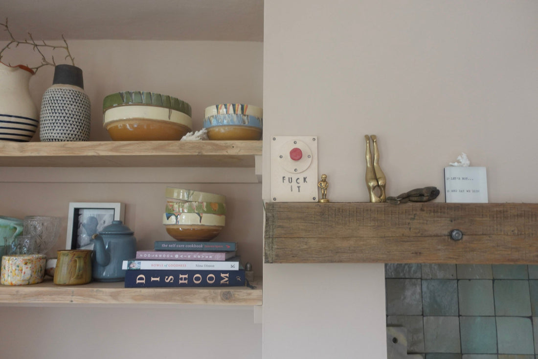 beautiful details kitchen shelves 