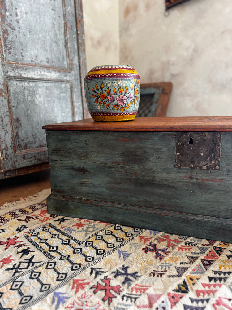 Early 20th-Century Restored Coffee Table Trunk